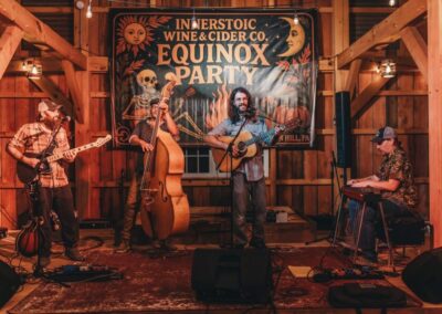 Dishonest Fiddlers at Turkey Hill Brewing